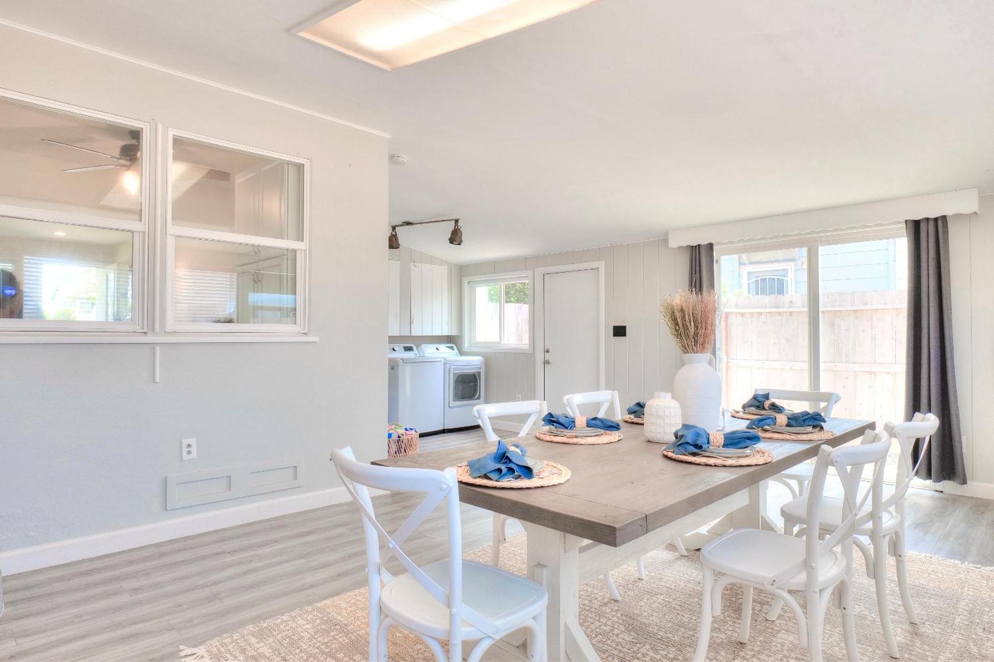 Beachside Bliss Spacious 3br Retreat, Steps To Ocean Сasa de vacaciones