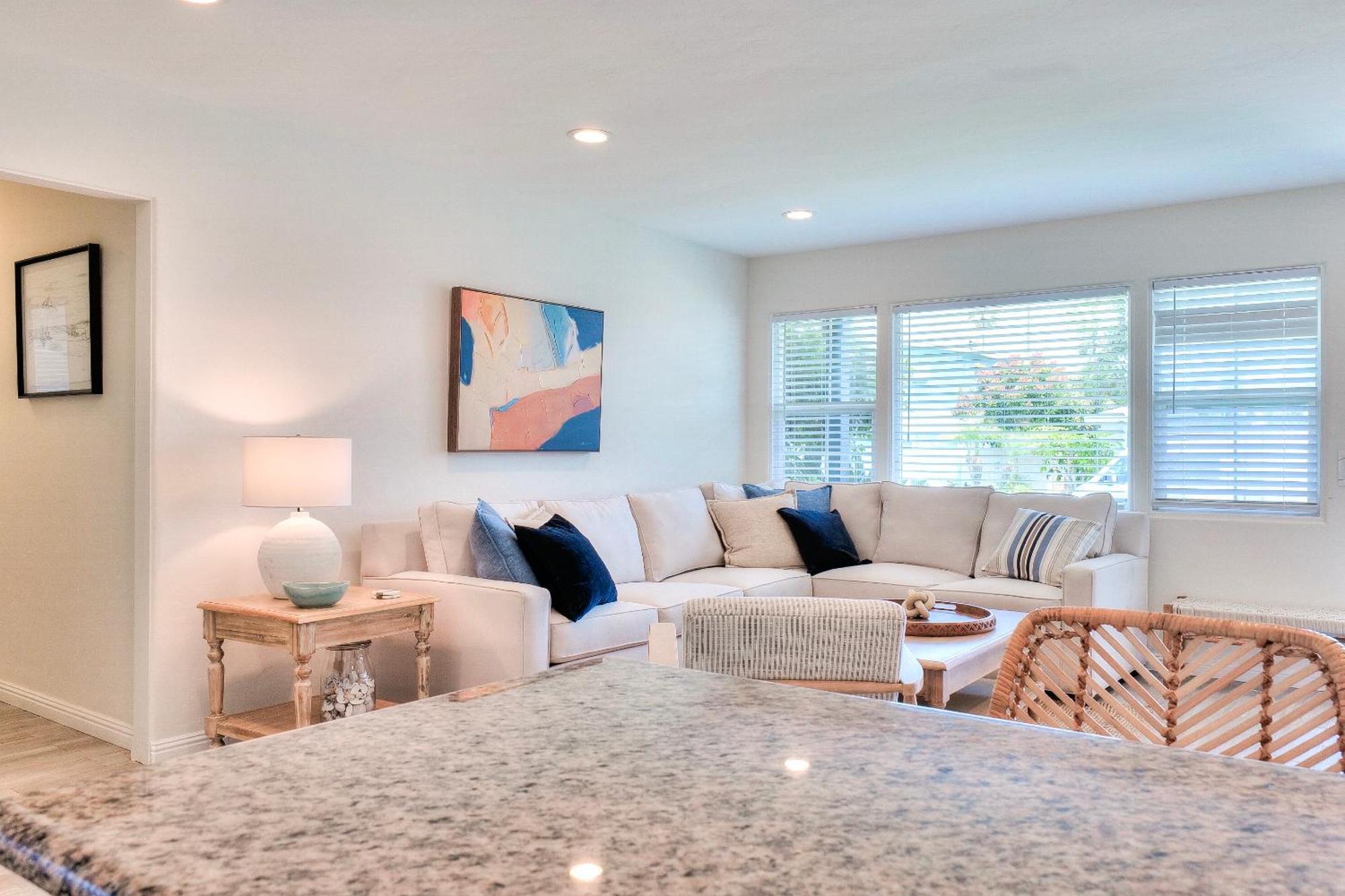 Сasa de vacaciones Beachside Bliss Spacious 3br Retreat, Steps To Ocean Oceanside