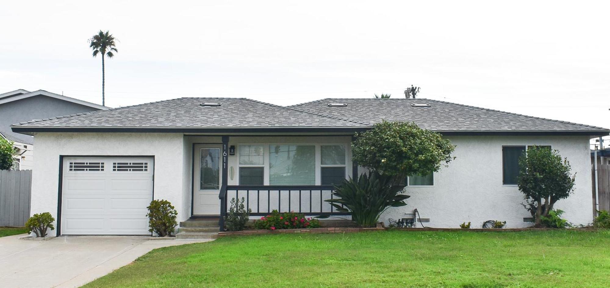 Beachside Bliss Spacious 3br Retreat, Steps To Ocean Holiday home *